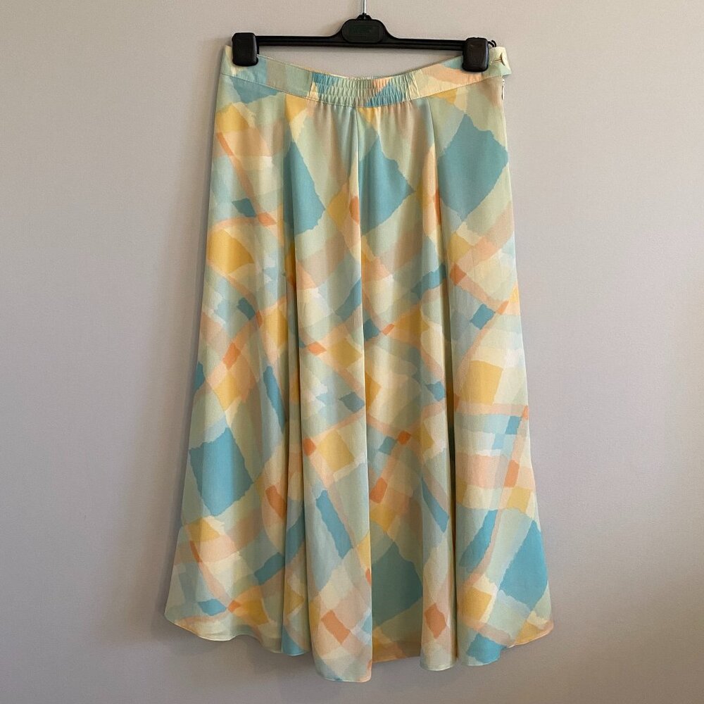Vintage Skirt 1980s Pastel Print Maxi with Wide Pleats and A-line Shape Retro